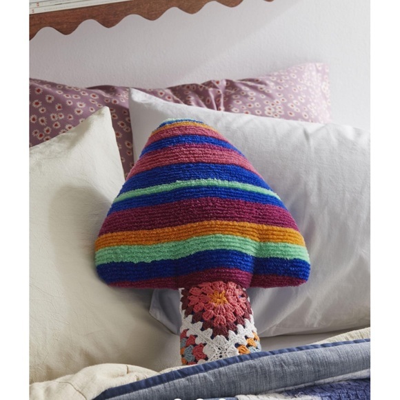 UO-Shaped Crochet Mushroom Throw Pillow